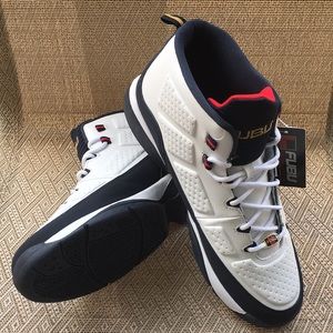 FUBU The collection white navy mens athletic shoes 9.5 NWT